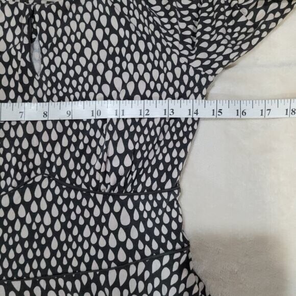 Boden Long Sleeve Marilyn Keyhole A-Line Dress - Size Small - Picture 6 of 10